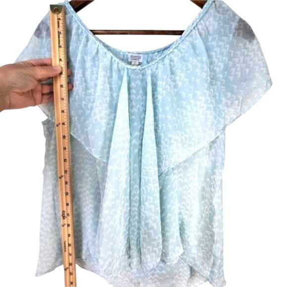 Charming Charlie Sheer Ruffled Blouse with Flutter Sleeves Sz M - Picture 10 of 12